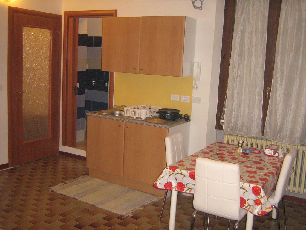 Апартаменти Flat In Milan 3 Номер фото